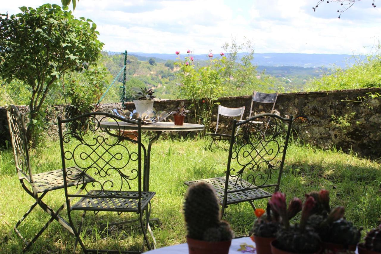 Guest House Il Giardino Колле-ди-Валь-д'Эльса Экстерьер фото