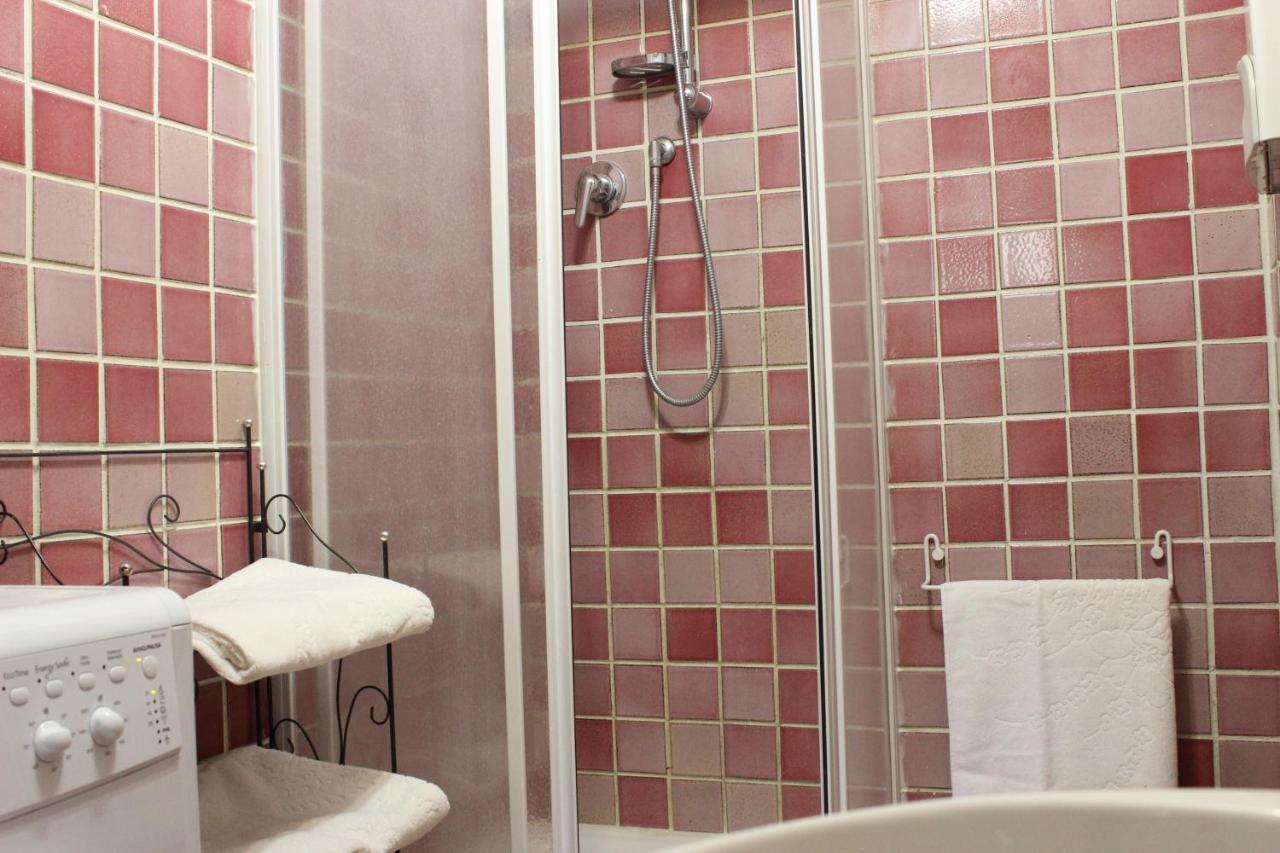 Guest House Il Giardino Колле-ди-Валь-д'Эльса Экстерьер фото